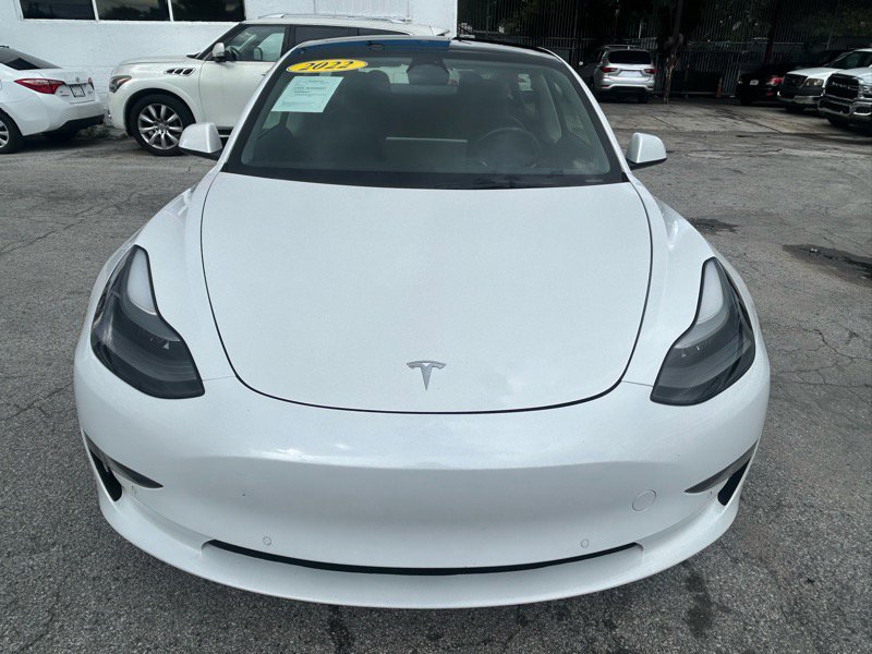 Used 2022 Tesla Model 3 Standard Range image 8