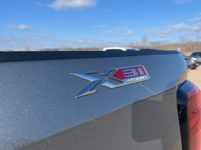 Used 2024 GMC Sierra 1500 SLT w/ SLT Premium Plus Package image 64