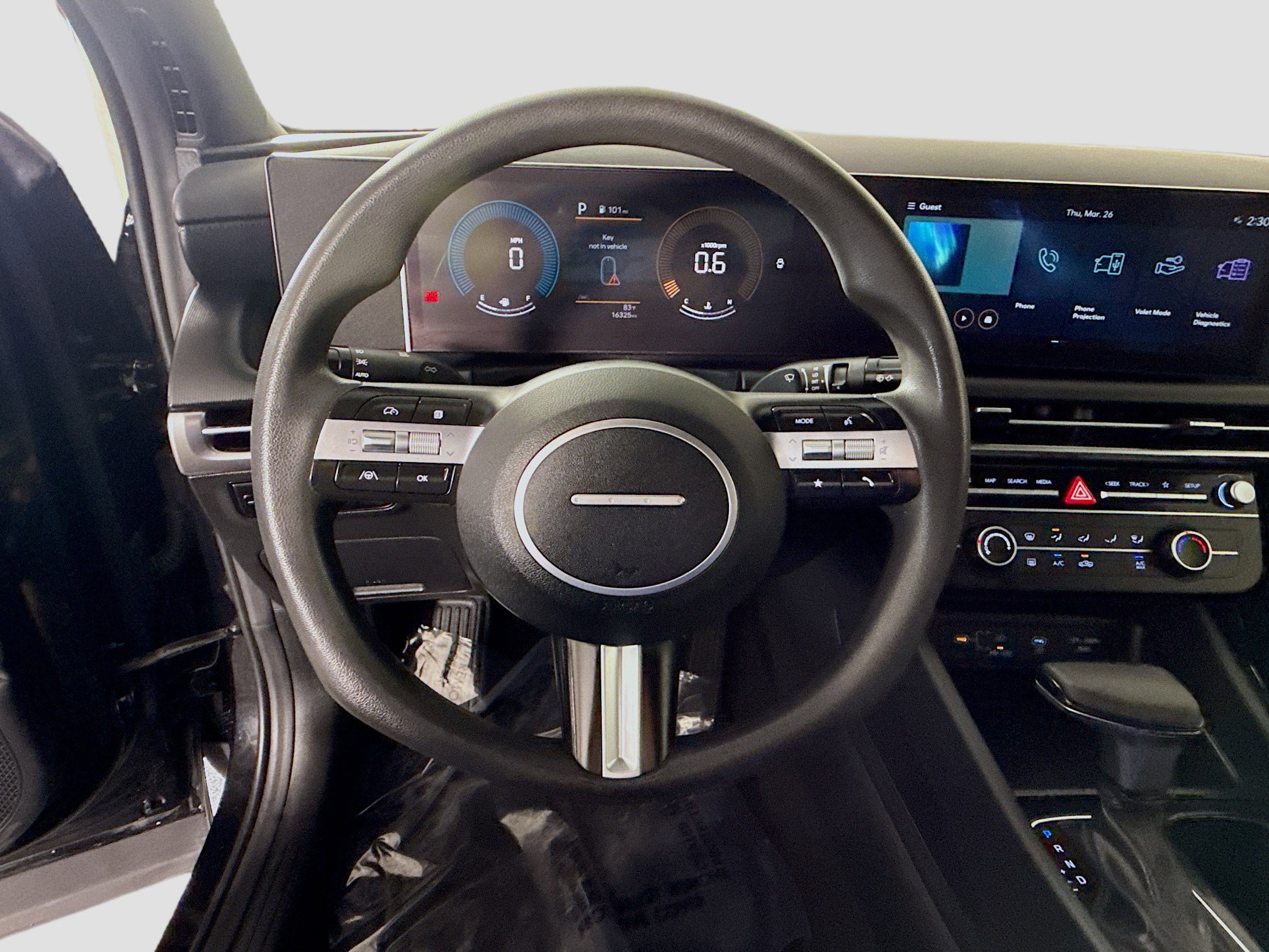 Used 2025 Hyundai Santa Cruz SE image 13