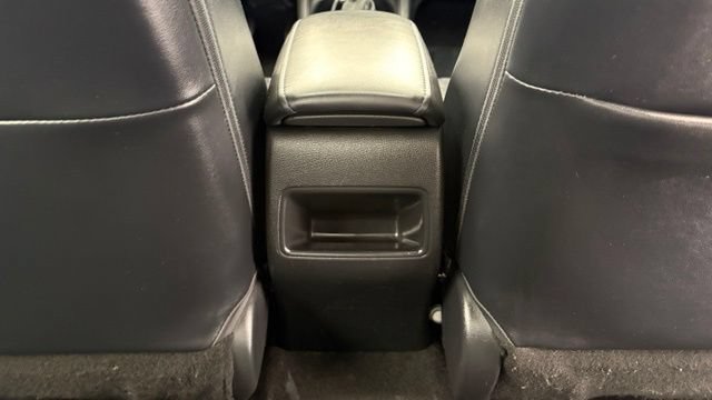Used 2022 Toyota Corolla XSE w/ Carpet Mat Package (TMS) FWD image 27