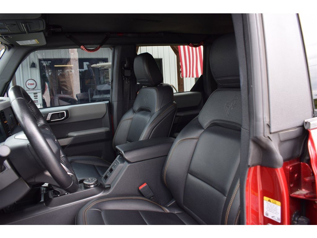 Used 2021 Ford Bronco Badlands image 19