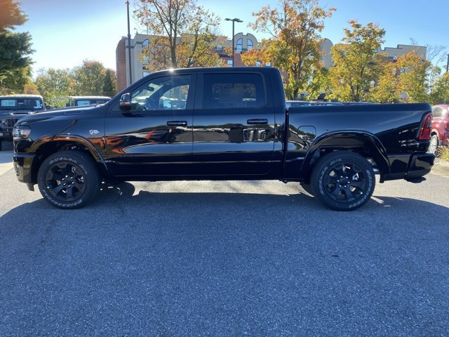 New 2026 RAM 1500 4x4 Crew Cab image 4