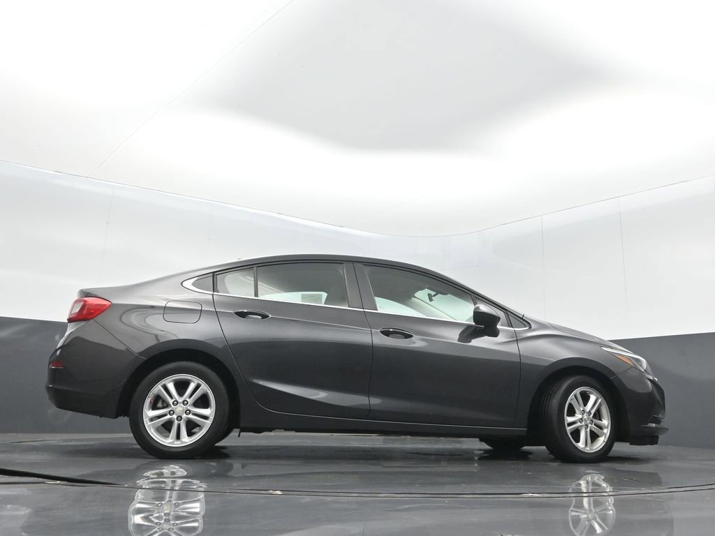 Used 2016 Chevrolet Cruze LT w/ Convenience Package image 36