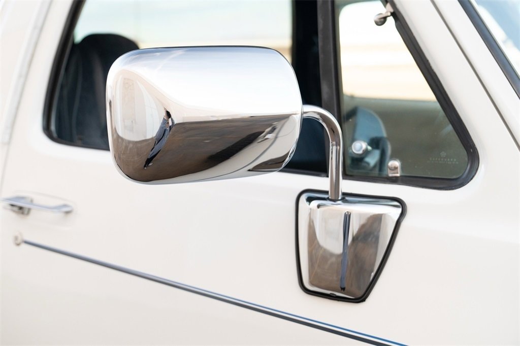 Used 1988 Dodge Ramcharger 4WD image 33