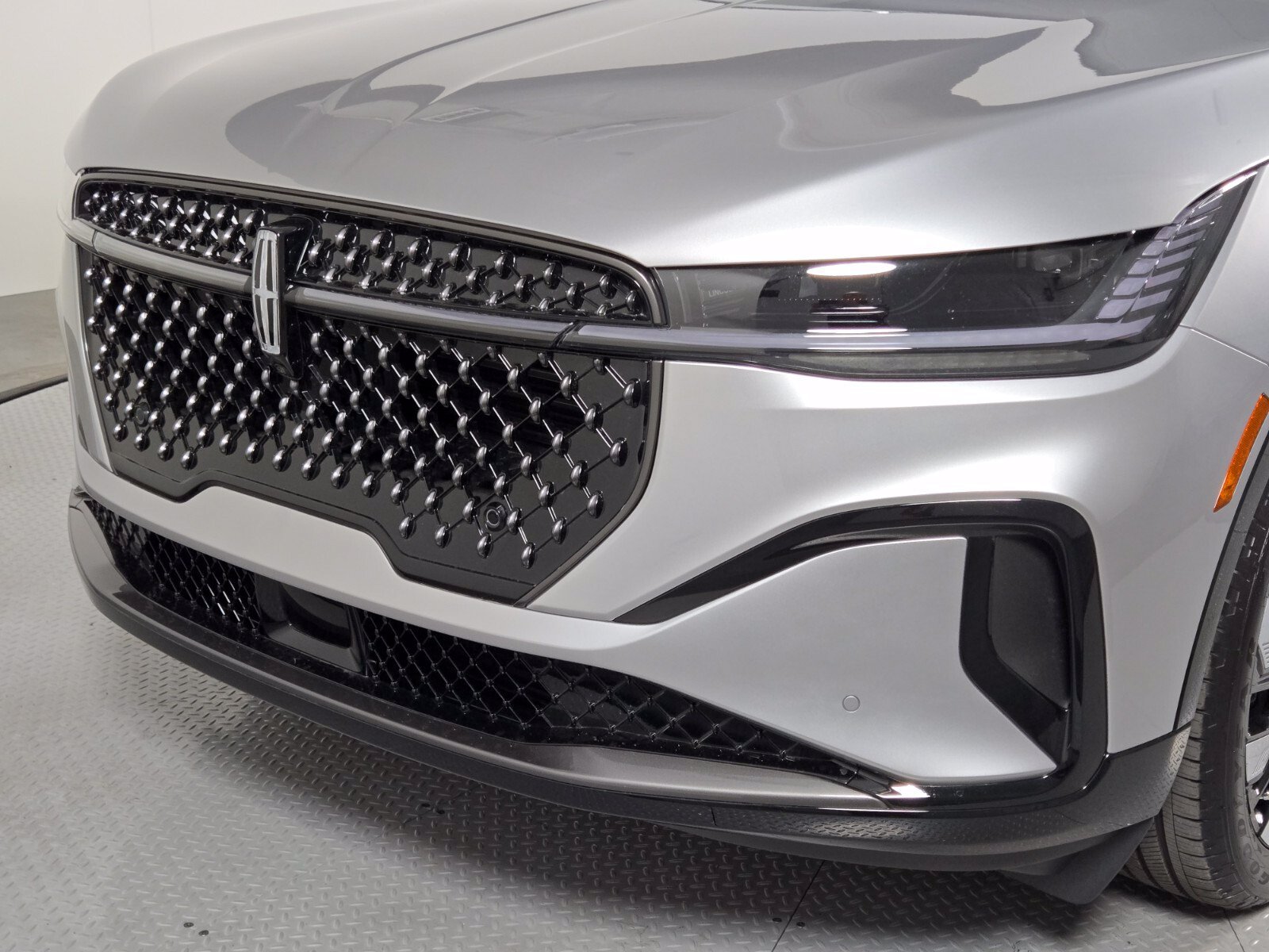 New 2026 Lincoln Nautilus Reserve AWD/4WD image 10