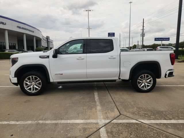 Used 2024 GMC Sierra 1500 AT4 w/ AT4 Premium Package AWD/4WD image 4