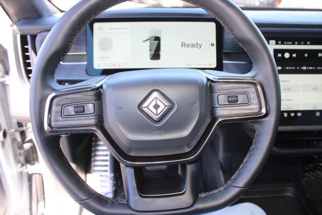 Used 2024 Rivian R1S Adventure image 15