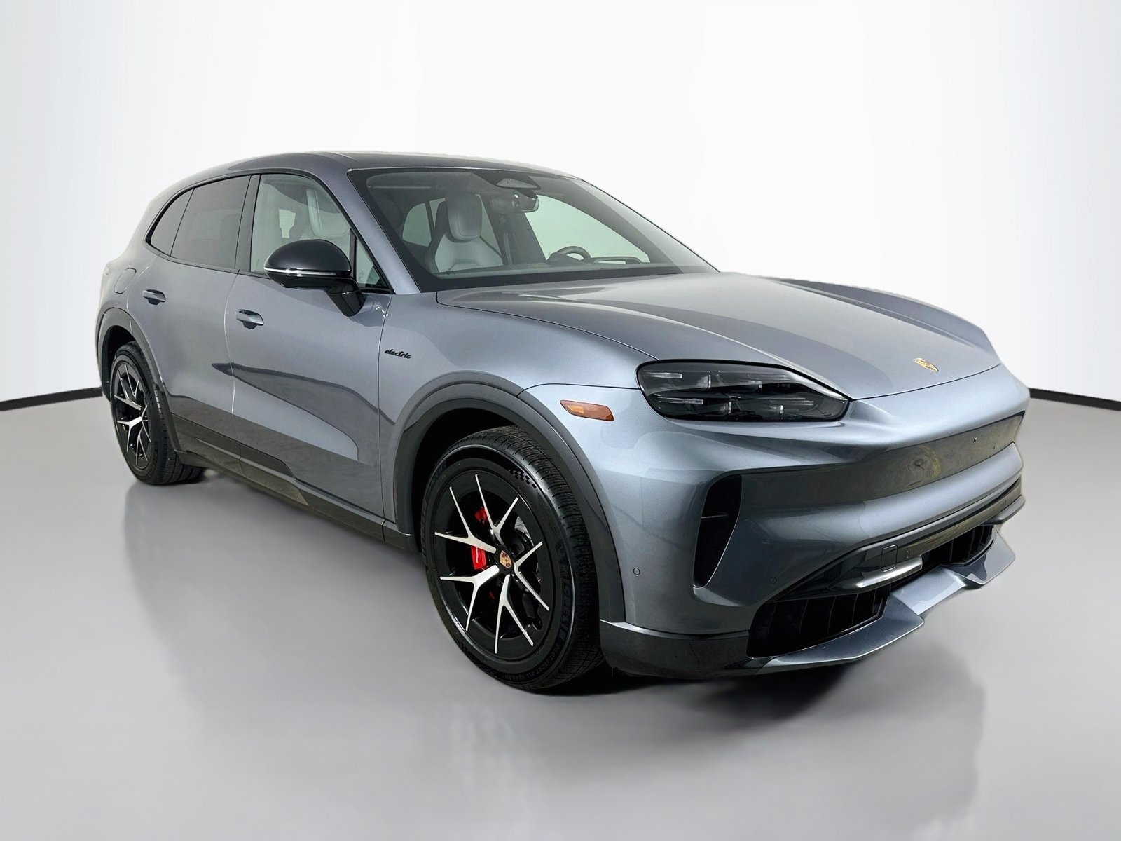 New 2026 Porsche Cayenne S AWD/4WD image 3