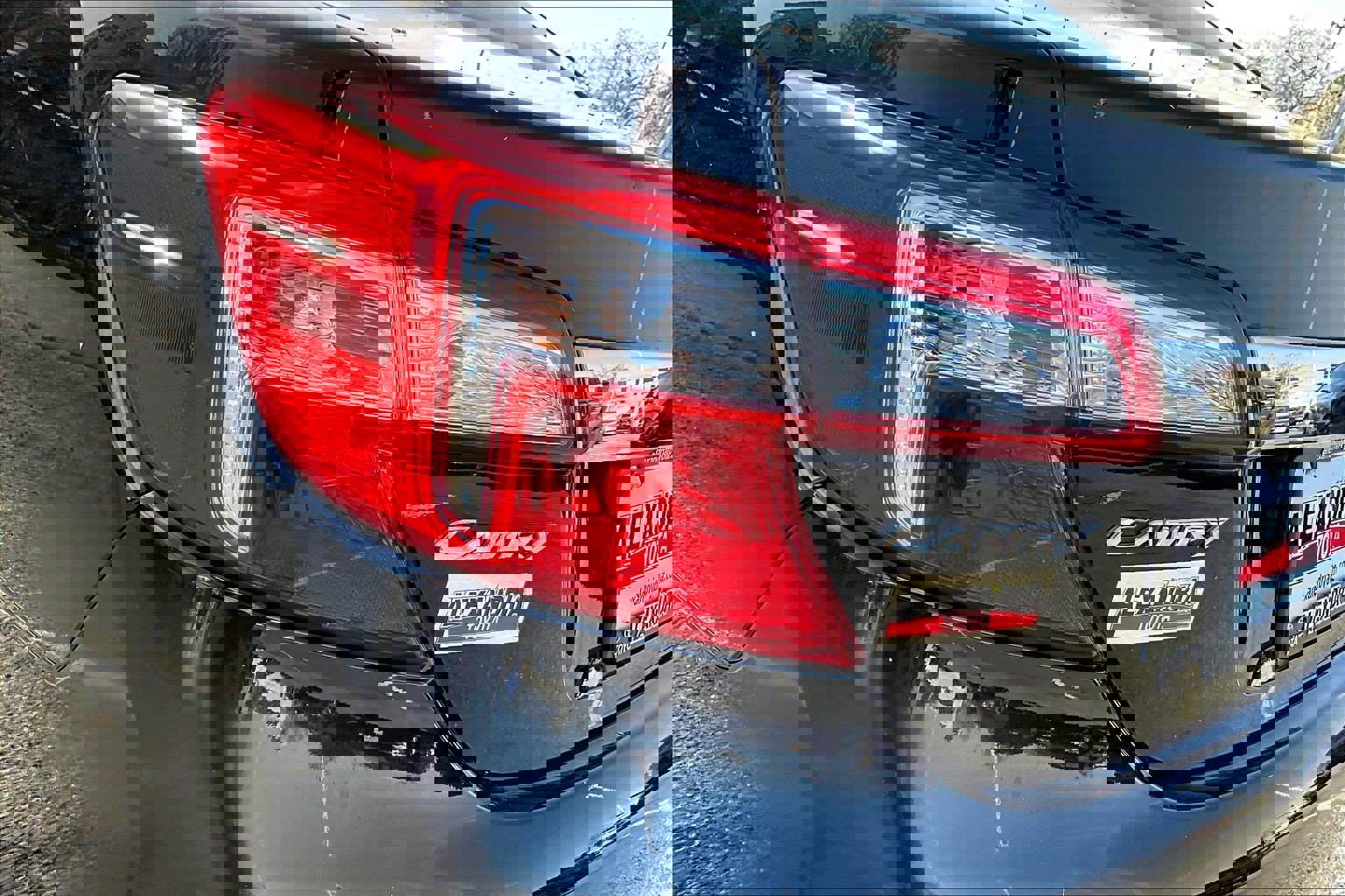 Used 2012 Toyota Camry XLE image 27