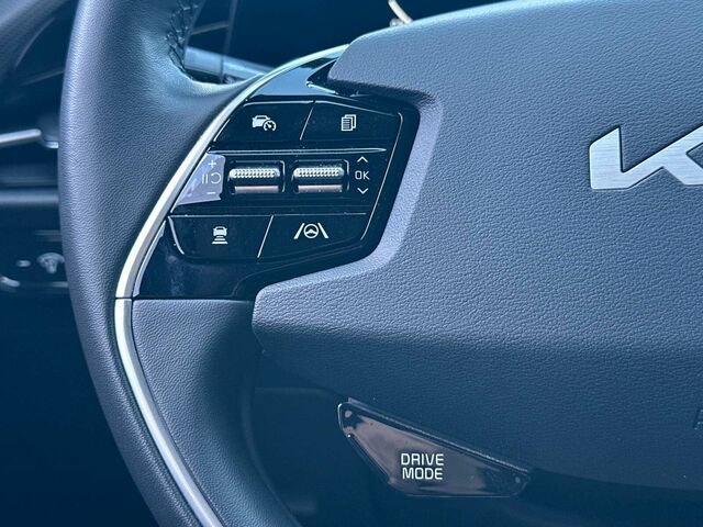 Used 2023 Kia Niro Wind FWD image 29