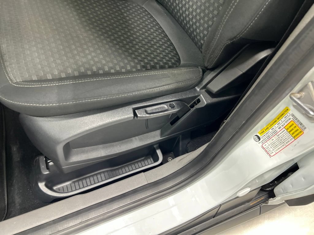 Certified 2020 Ford Transit Connect XLT FWD image 12