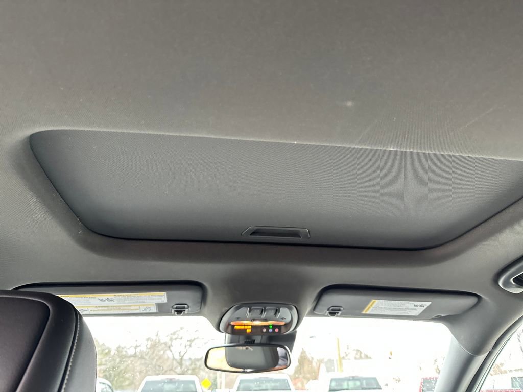 Used 2024 Buick Envista Avenir image 18