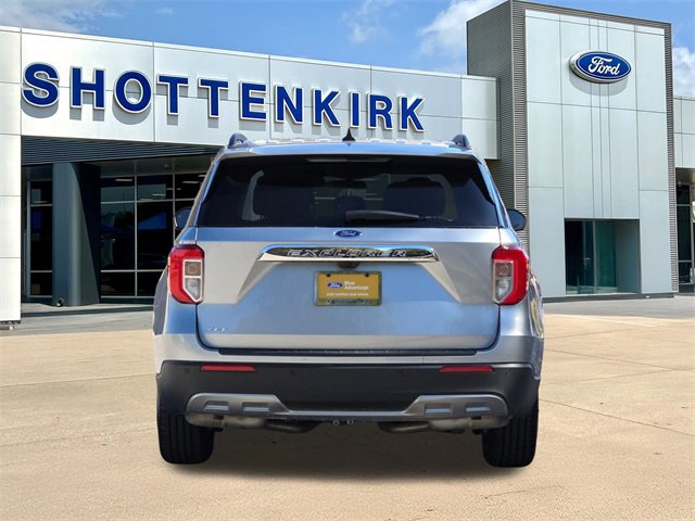 Certified 2024 Ford Explorer XLT w/ Equipment Group 202A image 7