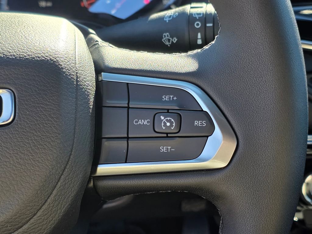 New 2026 Jeep Compass Latitude image 18