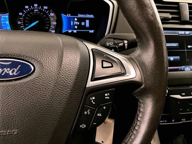 Used 2015 Ford Fusion SE w/ Equipment Group 202A AWD/4WD image 18