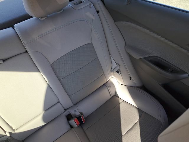 Used 2017 Chevrolet Cruze LT w/ Convenience Package image 18