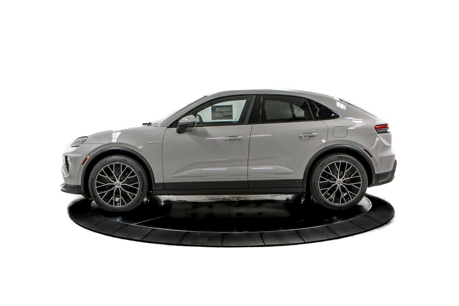 New 2026 Porsche Macan Electric RWD image 2