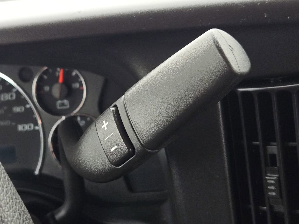 Used 2023 Chevrolet Express 3500 LT w/ LT Preferred Equipment Group image 16