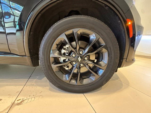 Used 2025 Dodge Durango GT AWD/4WD image 9