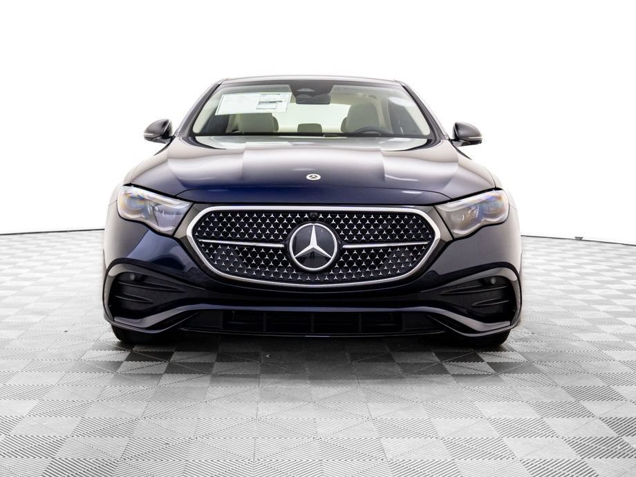 New 2026 Mercedes-Benz E 350 4MATIC Sedan image 9