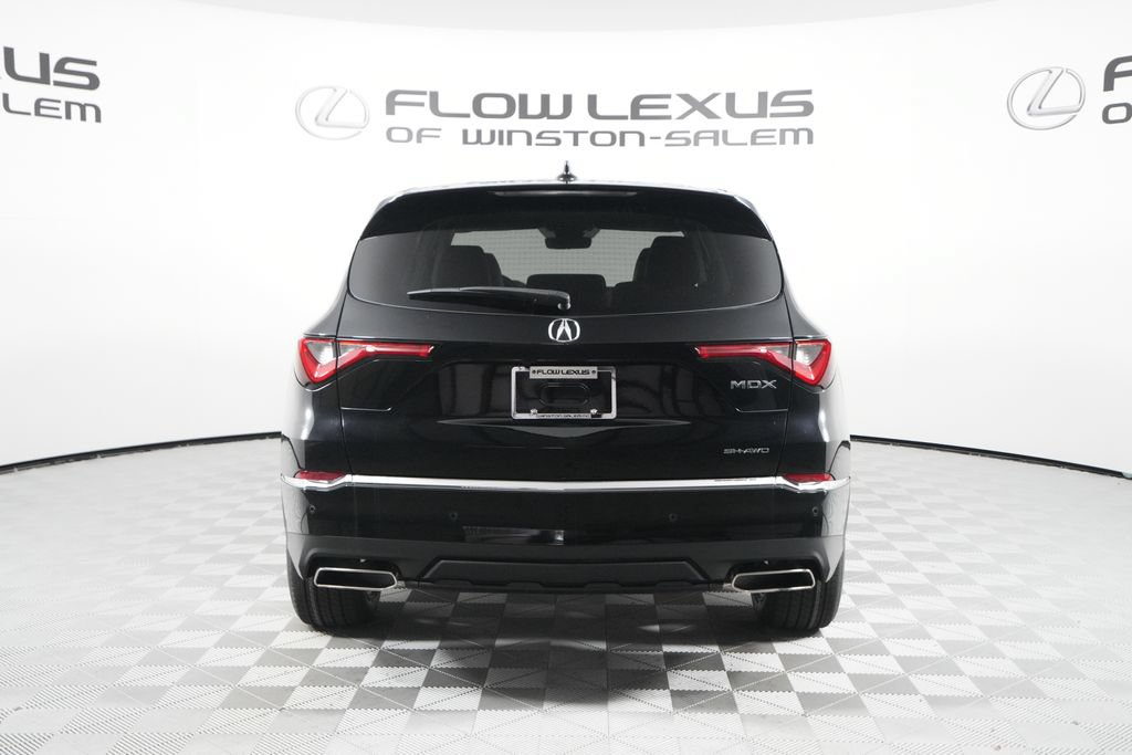 Used 2023 Acura MDX SH-AWD w/ Technology Package image 6