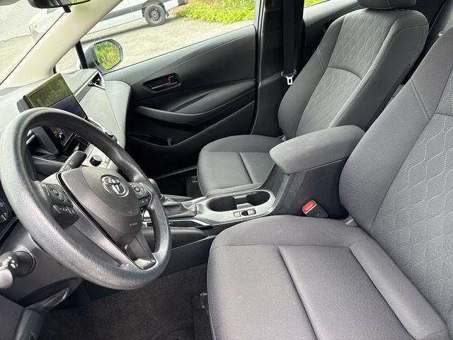 Used 2024 Toyota Corolla LE FWD image 11
