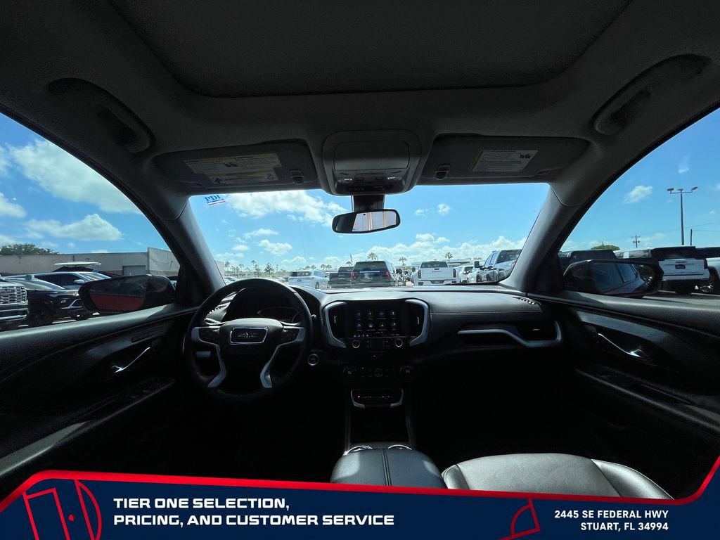 Used 2023 GMC Terrain SLT w/ Tech Package FWD image 14