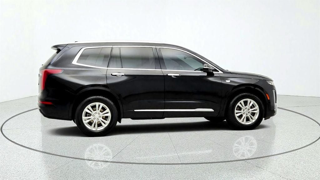 Used 2021 Cadillac XT6 Luxury FWD image 4