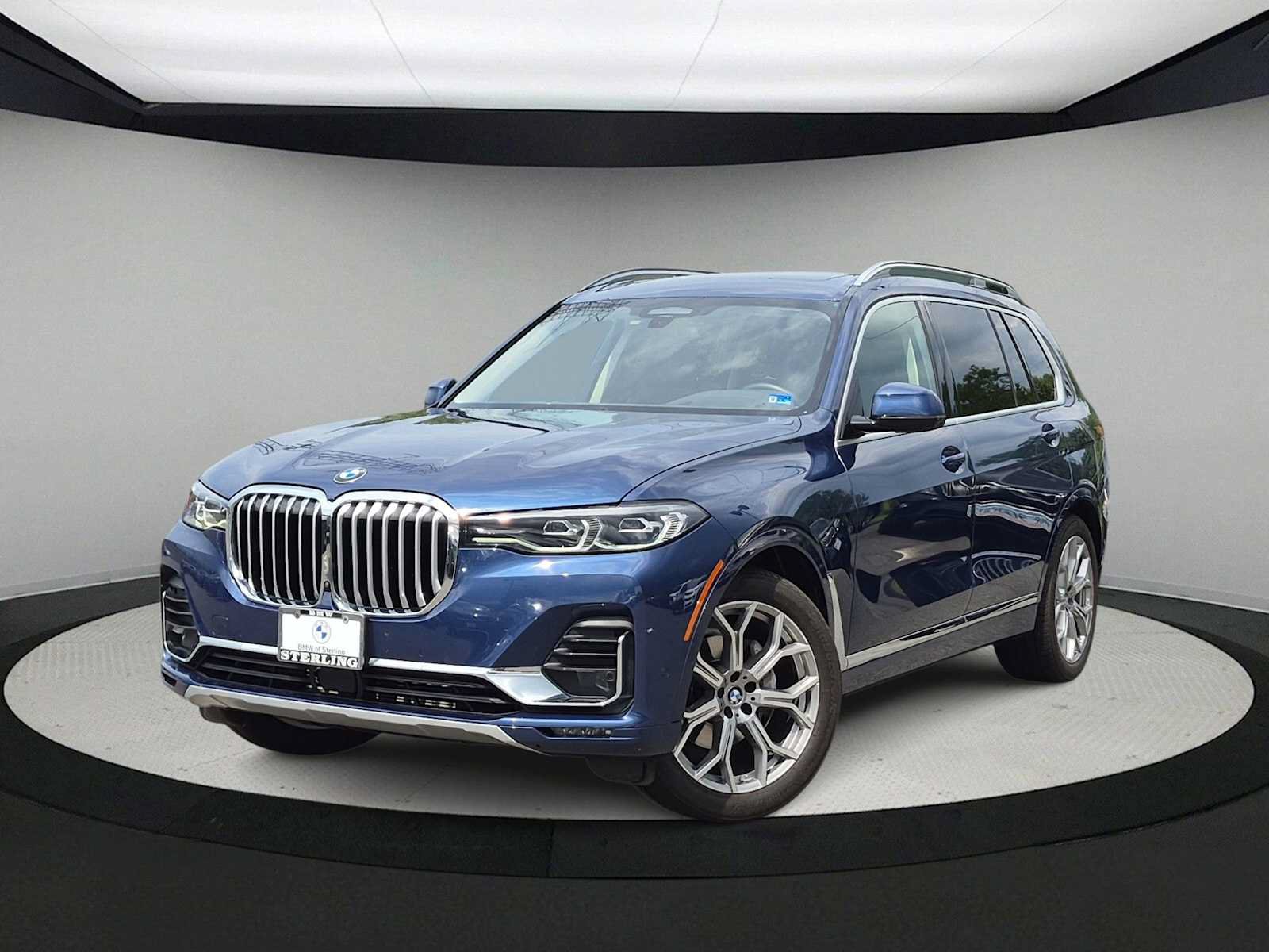 Used 2022 BMW X7 xDrive40i w/ Premium Package AWD/4WD image 1