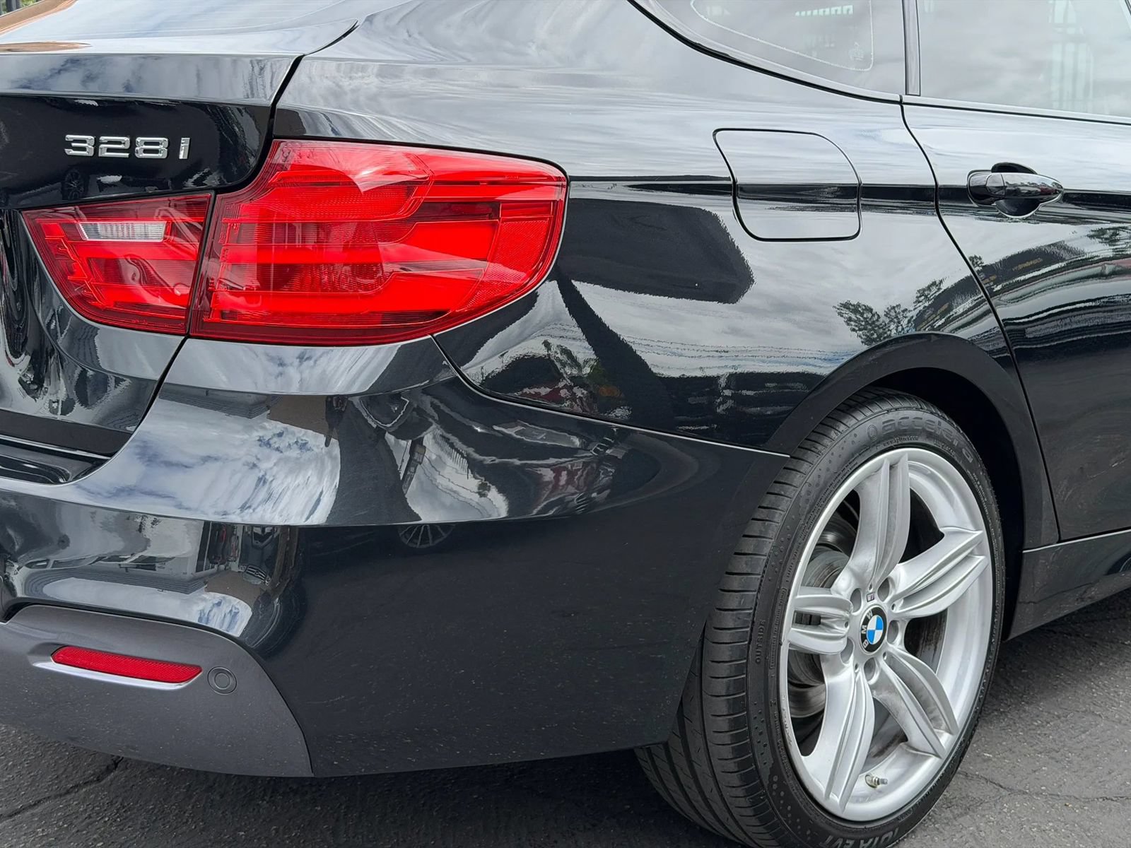 Used 2015 BMW 328i Gran Turismo xDrive AWD/4WD image 27