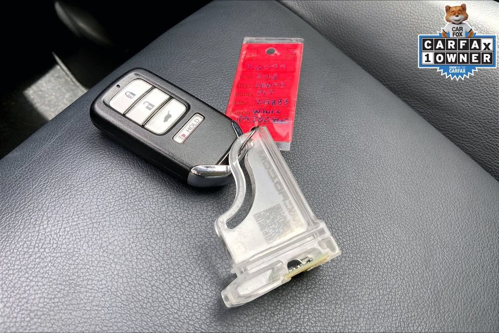 Used 2018 Honda Fit EX-L image 11