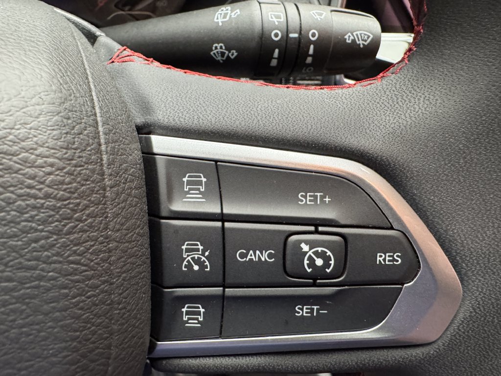 Used 2022 Jeep Compass Trailhawk AWD/4WD image 14