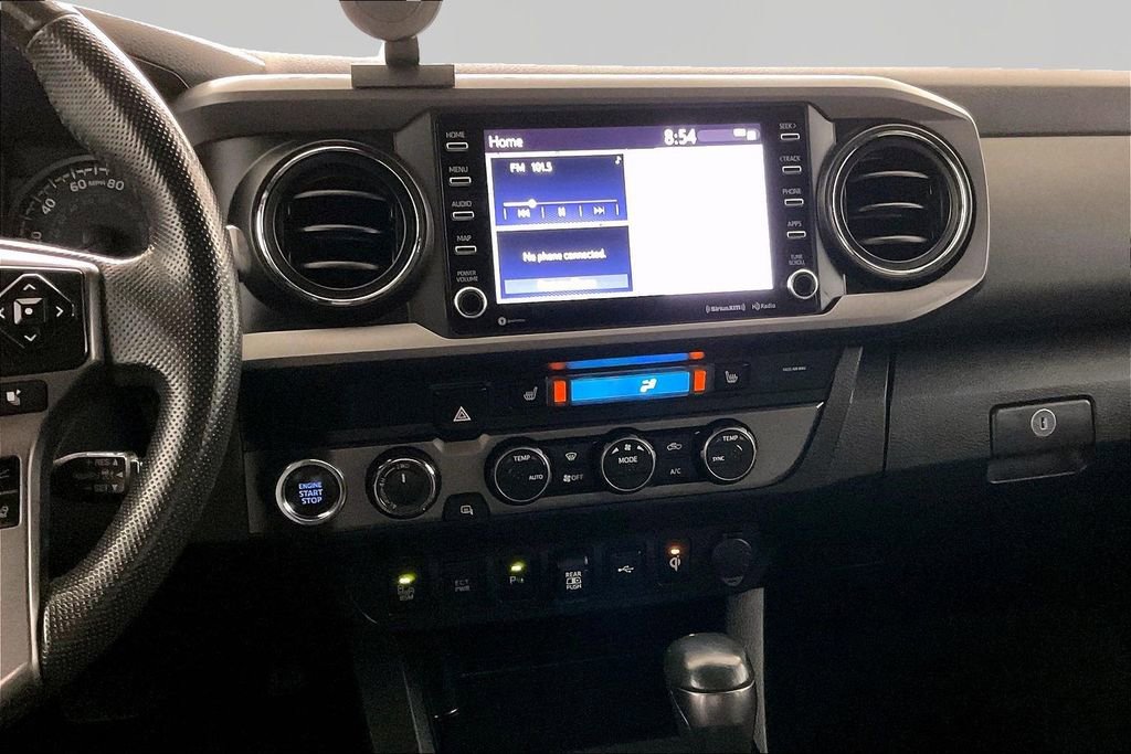 Used 2020 Toyota Tacoma TRD Off-Road w/ Technology Package AWD/4WD image 9