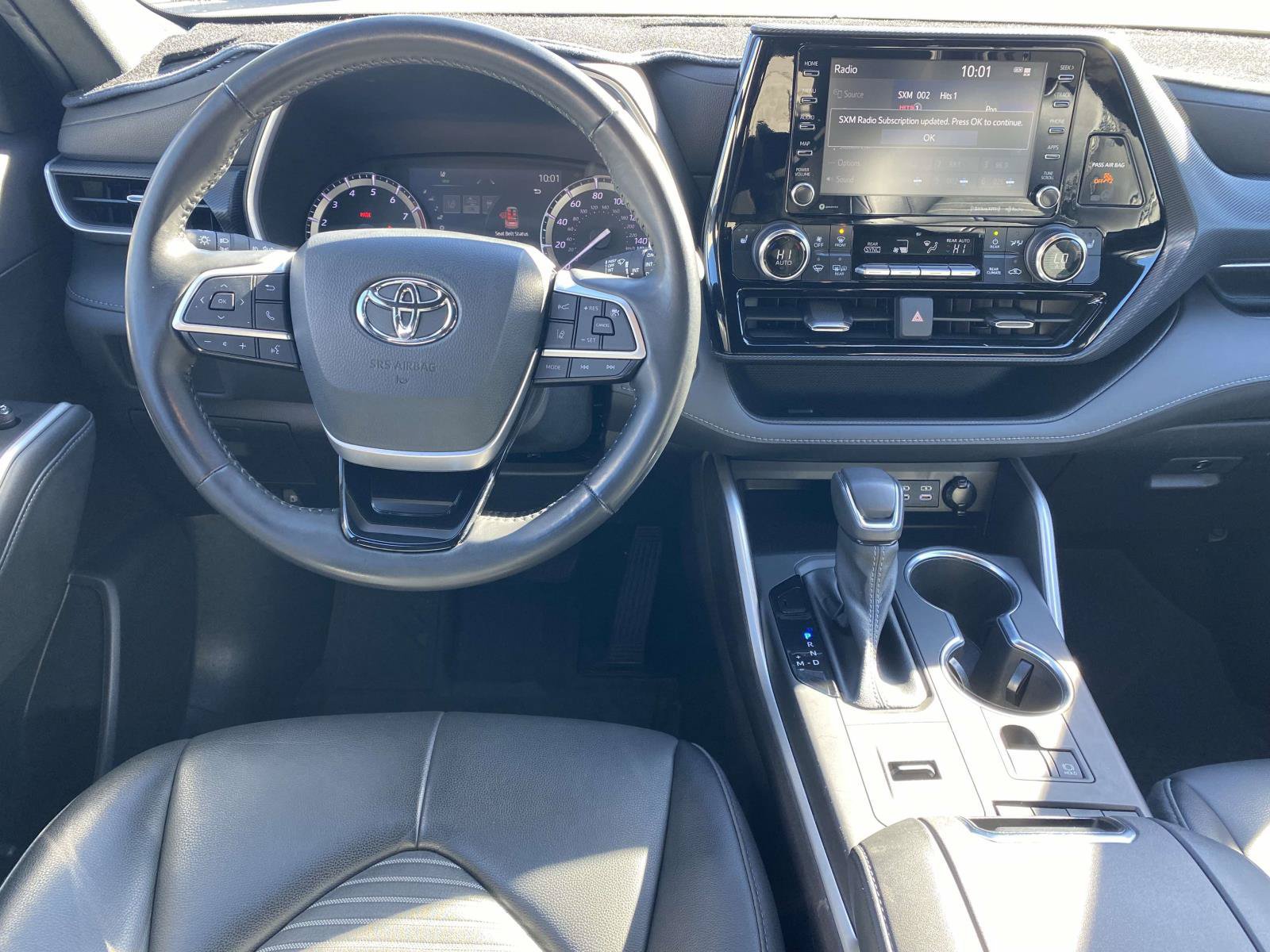 Used 2022 Toyota Highlander XSE FWD image 23