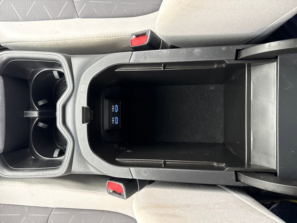 Used 2022 Toyota RAV4 XLE image 26