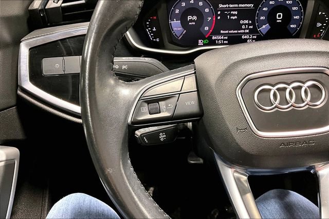 Used 2019 Audi Q3 2.0T Premium image 12