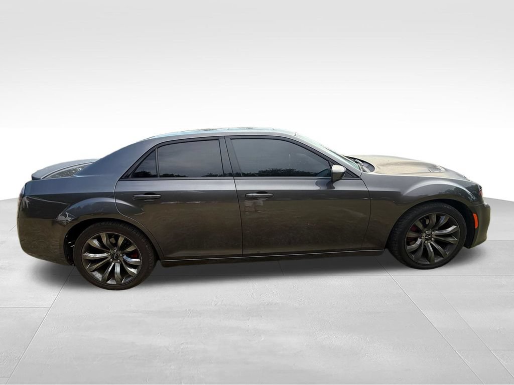 Used 2014 Chrysler 300 S RWD image 7