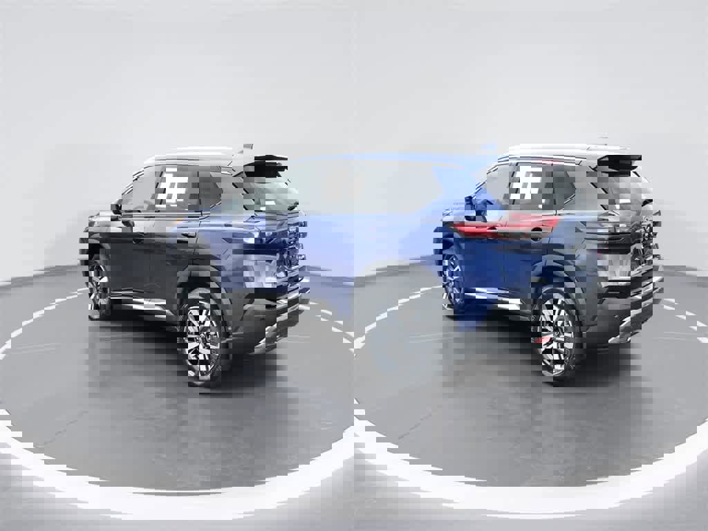 Used 2023 Nissan Rogue SL w/ SL Premium Package image 6