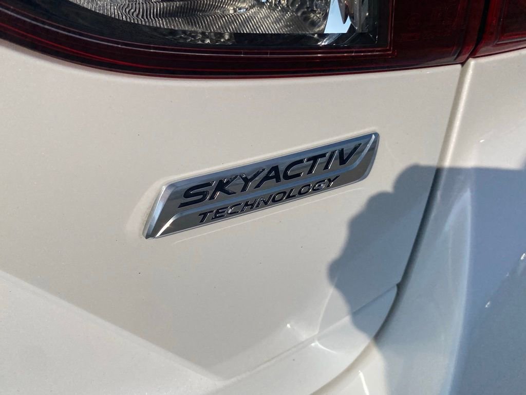 Used 2018 MAZDA MAZDA3 Grand Touring w/ Premium Equipment Package image 16