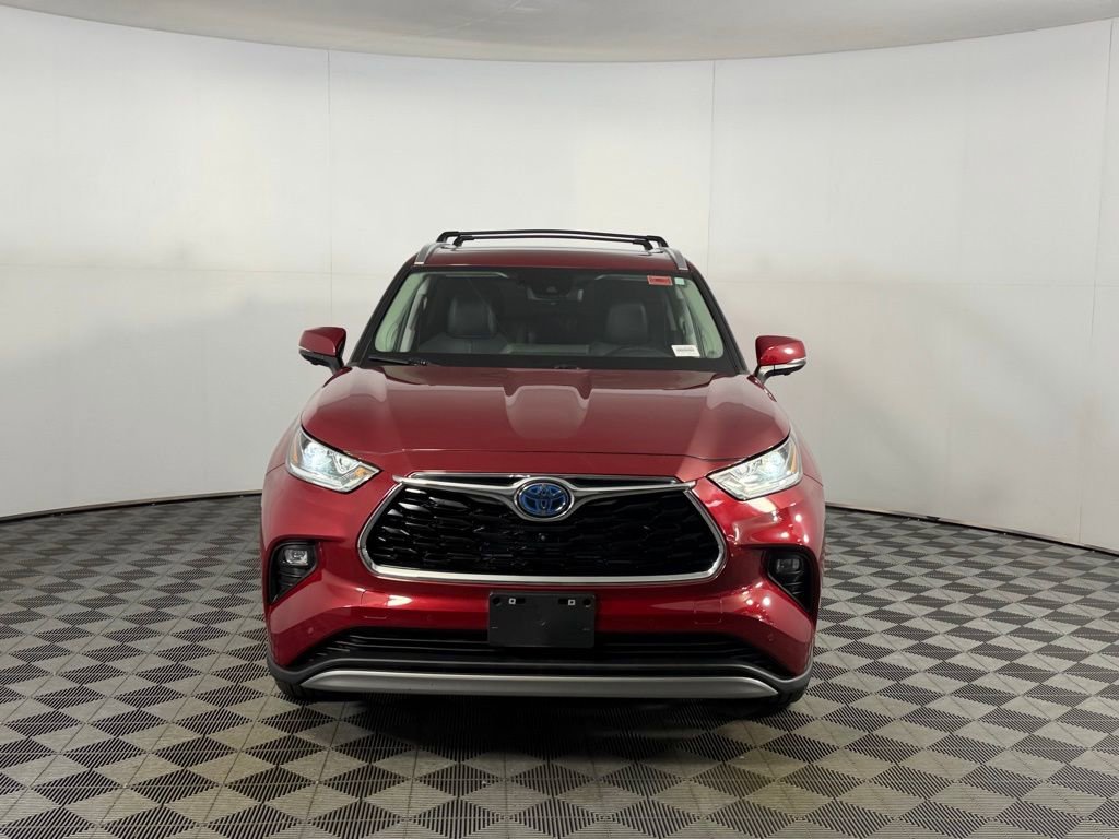 Used 2023 Toyota Highlander Platinum FWD image 5