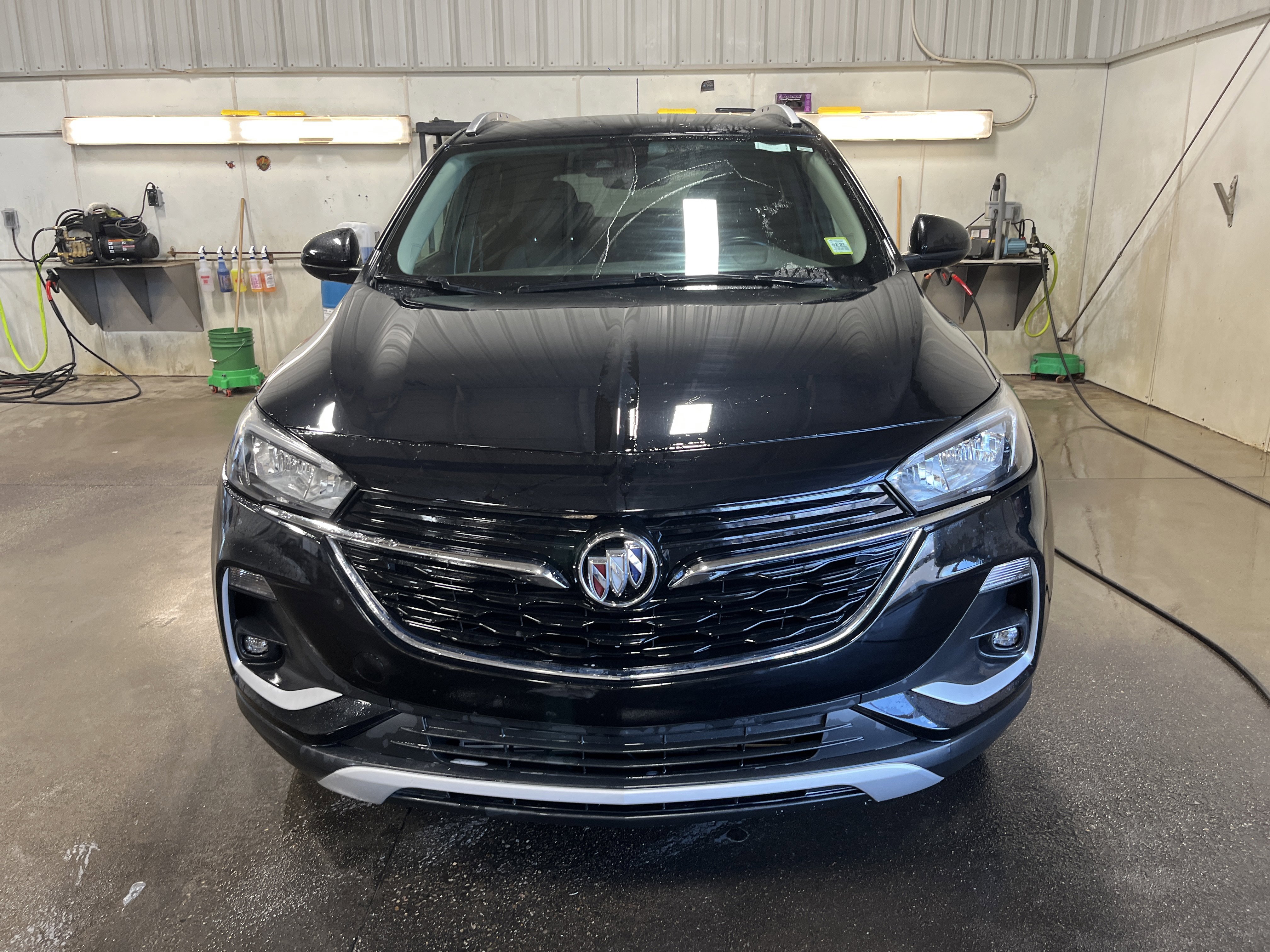 Used 2023 Buick Encore GX Select image 2