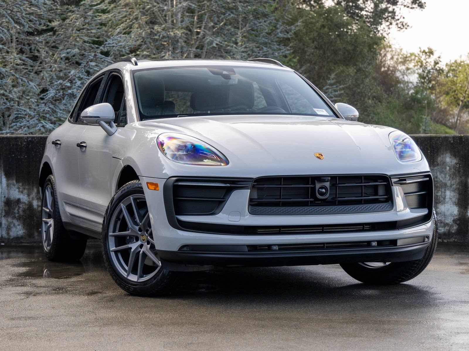 New 2026 Porsche Macan AWD/4WD image 6
