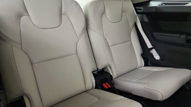 New 2026 Volvo XC90 T8 Ultra w/ Protection Package Premier AWD/4WD image 36