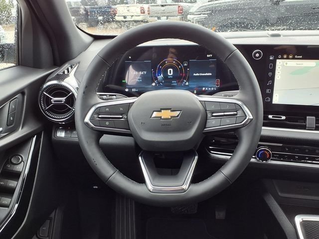 New 2026 Chevrolet Equinox LT w/ Convenience Package II FWD image 6