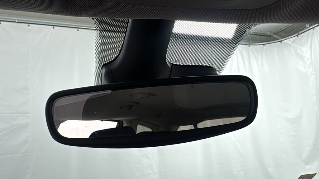 Used 2024 Chrysler Pacifica Touring-L FWD image 35