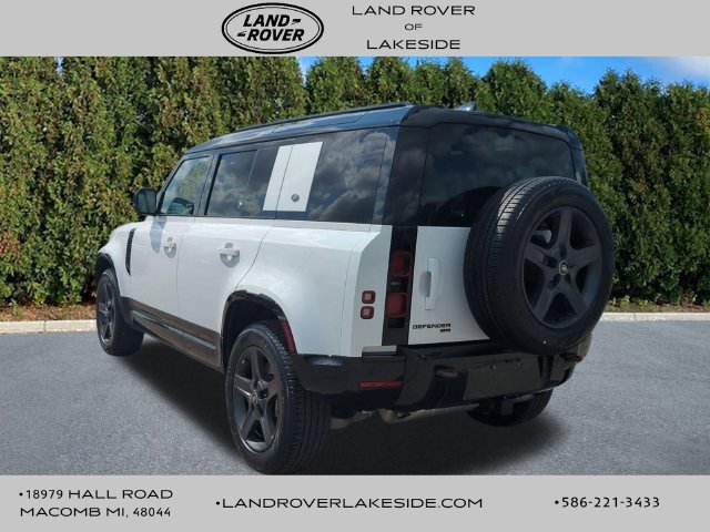 Used 2023 Land Rover Defender 110 X-Dynamic SE AWD/4WD image 6