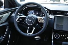 New 2024 Jaguar XF R-Dynamic SE AWD/4WD image 6