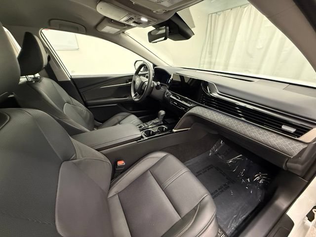 Certified 2025 Toyota Camry XLE AWD/4WD image 9