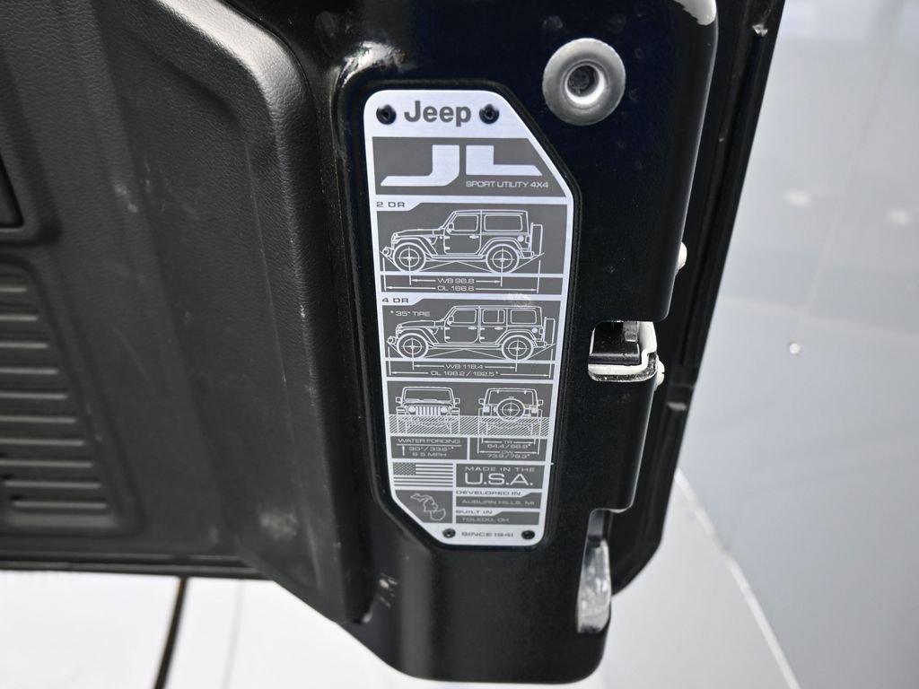 Used 2022 Jeep Wrangler Unlimited Sport image 41
