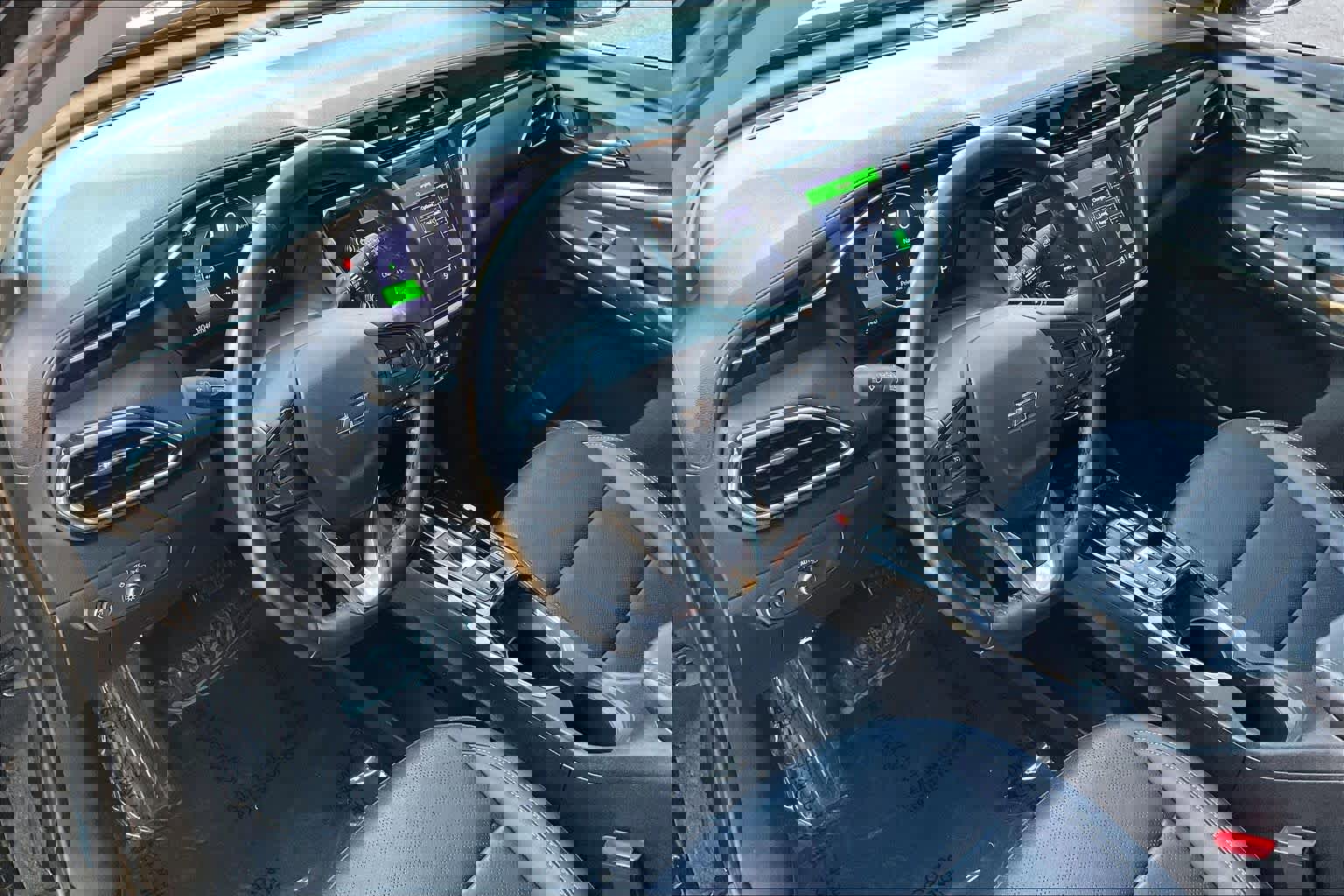 Used 2022 Chevrolet Bolt EUV Premier w/ Sun & Sound Package image 18